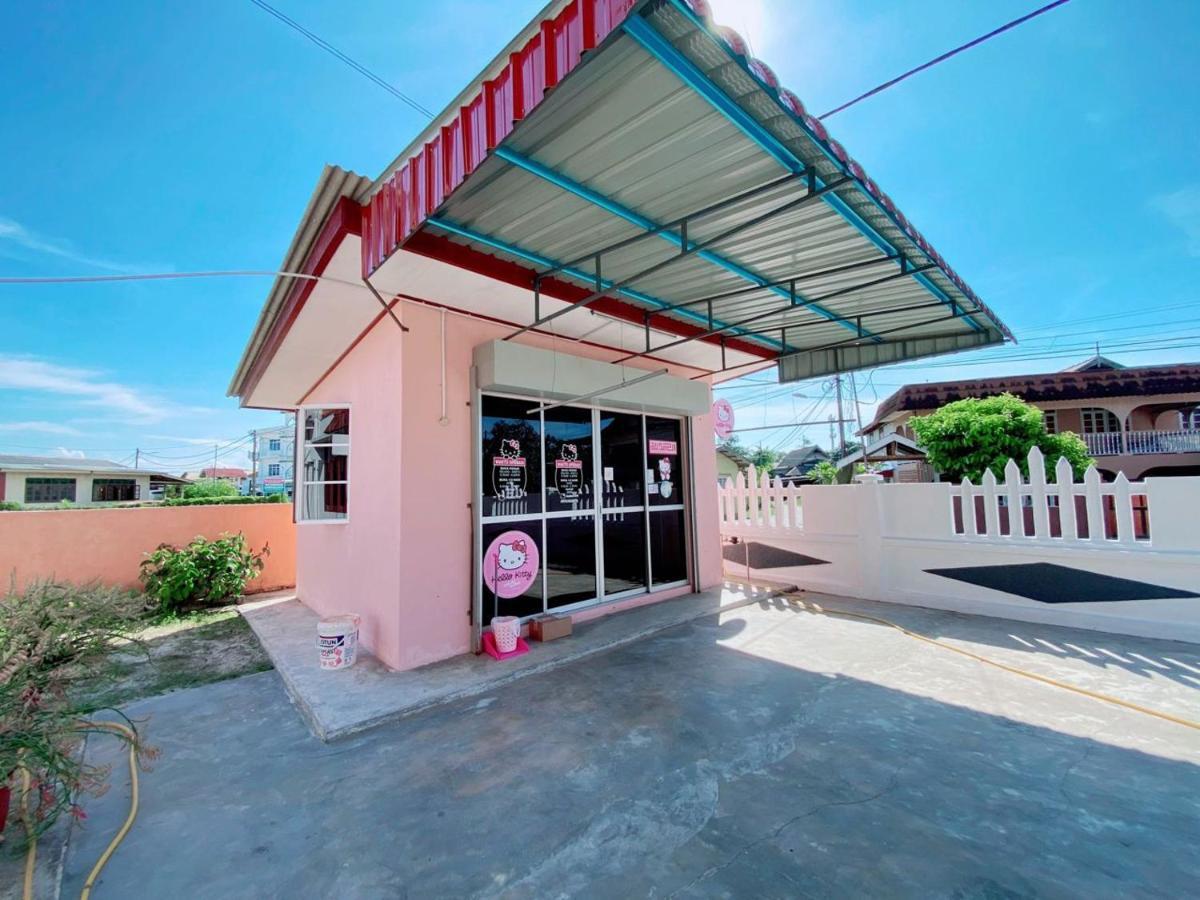 Hellokitty House - Unit 1 Kuala Terengganu Exterior foto